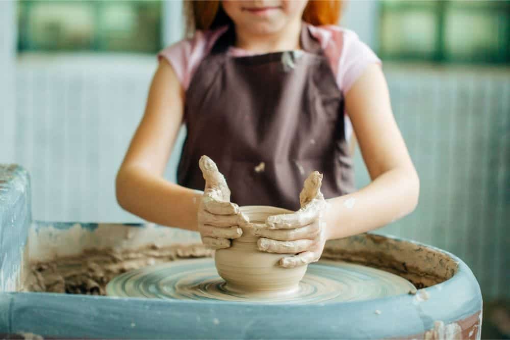 Ebeveynler ve Çocuklara Sanat Eğitimi Üzerine Yeni Yöntemler